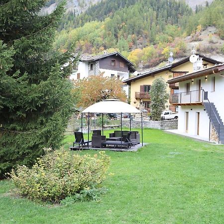 Appartamenti Vista Monte Bianco Courmayeur-Entreves Kültér fotó